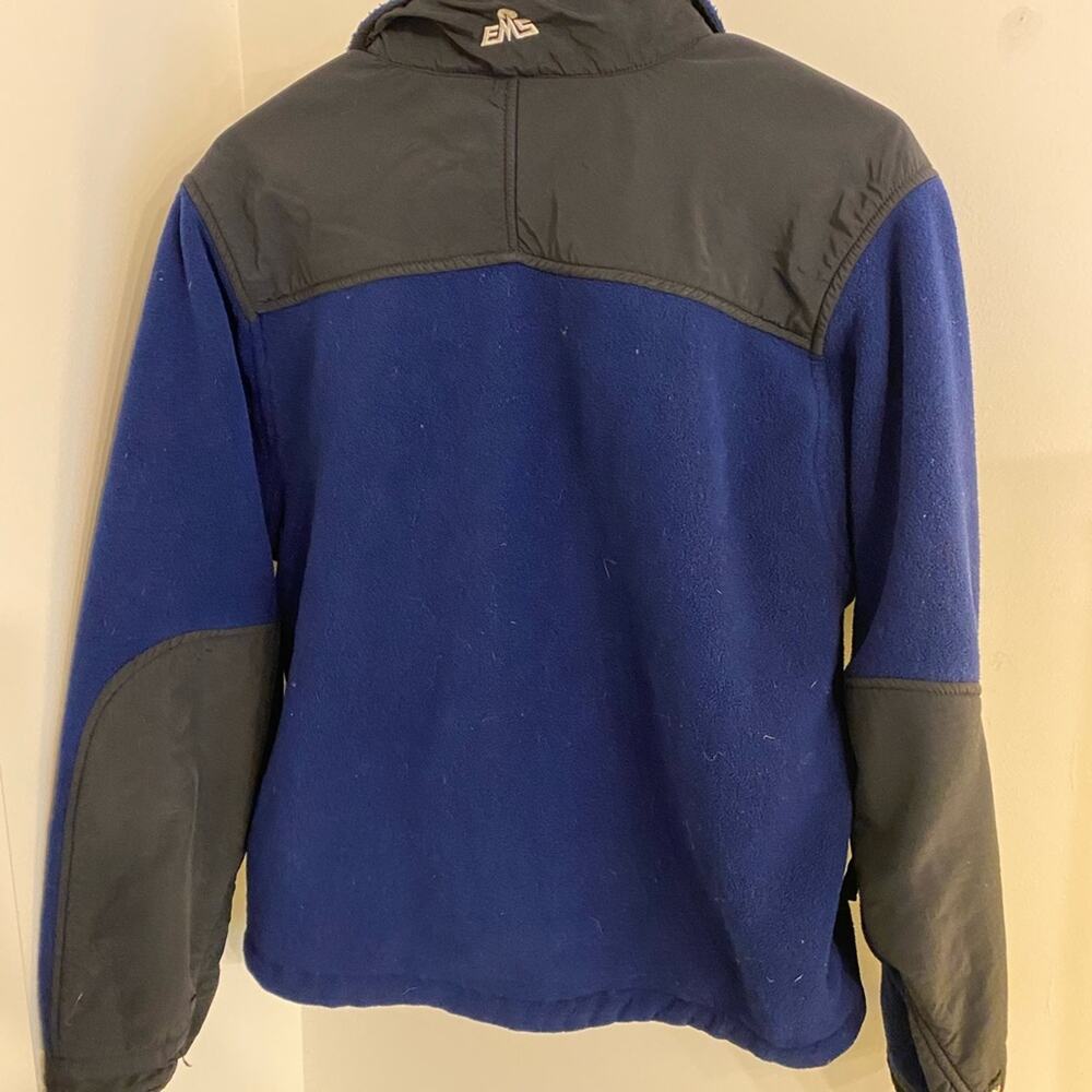 Vintage EMS Polartec Fleece Jacket - Women’s L - 90s Retro Vibes! 🌲 - Picture 2 of 4